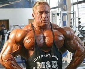 Markus Ruhl en fase de definición muscular